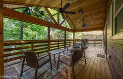 1046 Cheshire Court, Gatlinburg, TN 37738