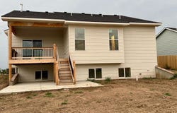 118 E Poplar Ct, Goddard, KS 67052