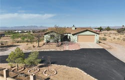 3967 N Bryce Road, Golden Valley, AZ 86413