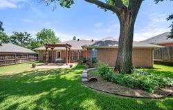 1263 Leanne Court, Kennedale, TX 76060