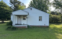 425 W Bay Street, Warsaw, NC 28398