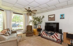 204 S Center St, LoneTree, IA 52755