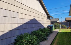 1930 SALLAL Rd, Woodburn, OR 97071