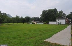 34 PINE STREET, MILLERSBURG, PA 17061