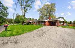 56 Hadley Woodland Street, Mooresville, IN 46158