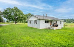 17 Montana Dr, Cana, VA 24317