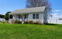 3 Mallory Court, Bristol, RI 02809