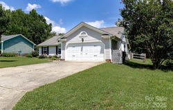 2936 WALSINGHAM Court, Matthews, NC 28105