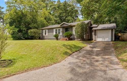 1132 Spottswood Drive, Tallahassee, FL 32308