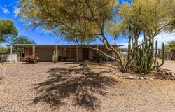 1330 E SCENIC Street, Apache Junction, AZ 85119