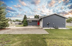 8322 W OREGON ST, Rathdrum, ID 83858