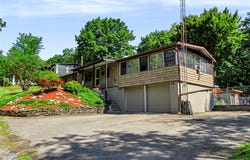 80 Lake Shore Acres, Craryville, NY 12521