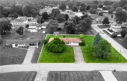 54 Creed Circle, Campbell, OH 44405