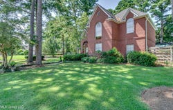1401 Bay Vista, Brandon, MS 39047