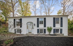 1384 Nottingham Road, Charleston, WV 25314