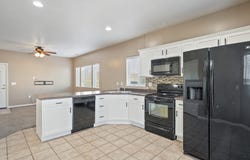 114 E BELLA MONTE Dr S, Draper, UT 84020