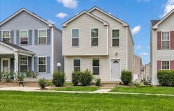 943 Four Seasons Boulevard, Aurora, IL 60504