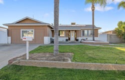 11 S Byron, Lemoore, CA 93245