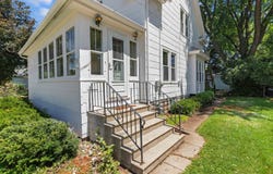 1310 POWERS Street, OSHKOSH, WI 54901