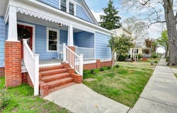 421  2nd St, West Point, VA 23181