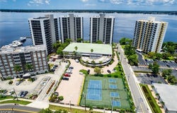 1900 Virginia Avenue, Fort Myers, FL 33901
