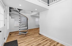 8 Cottage St, Wareham, MA 02571
