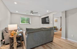 4 Thornridge Rd, Kilbuck Twp, PA 15202