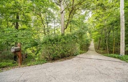 18876 Highwood Estates Drive, Wildwood, MO 63069