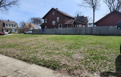 1737 W 6TH Street, Erie, PA 16505