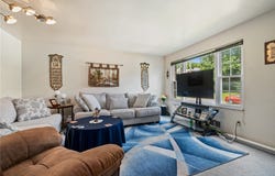 1241 Cochran Rd, Mt Lebanon, PA 15243
