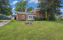 688 Pierce Road, Plainwell, MI 49080