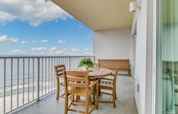401 E Beach Blvd, Gulf Shores, AL 36542