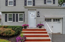107 Oak Ln, Cranford Twp., NJ 07016-2039