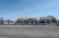 42565 La Posa Rd, Bouse, AZ 85325