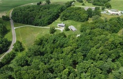 9170 E Highway, Camden Point, MO 64018