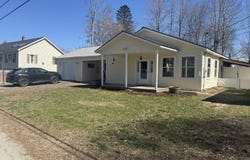 39 E Leavitt Street, Skowhegan, ME 04976