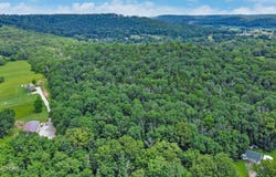 1644 Walker Cove Rd, Sparta, TN 38583