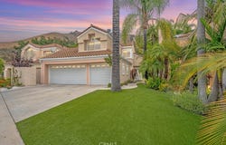 24523 Via Esquina, Calabasas, CA 91302