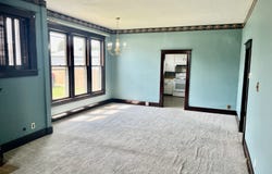 106 Smith St., Carmi, IL 62821