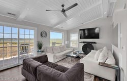 1001 S Topsail Drive, Surf City, NC 28445