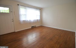 5 SHENNYS DRIVE, YORK, PA 17408