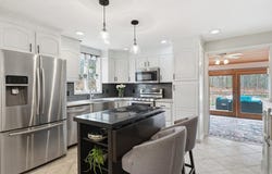 8 Searle St, Georgetown, MA 01833