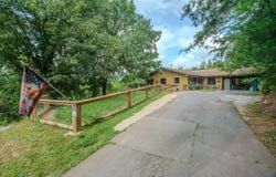 3825 Dollys Drive, Sevierville, TN 37876