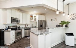 200 EDELEN STATION PLACE, LA PLATA, MD 20646