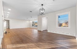74 N Main St, Flemington Boro, NJ 08822-1123