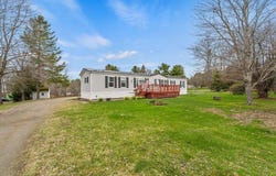 12 Merryman Road, Glenburn, ME 04401