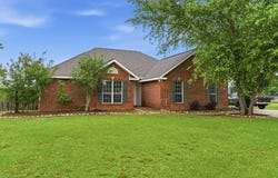 22 Harper Pl, Petal, MS 39465