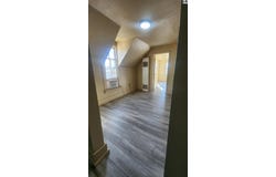 213 W 9th Ave, Hutchinson, KS 67501