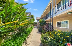 3011 E 4th St, Long Beach, CA 90814