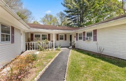 46 Hargrove Drive, Stony Brook, NY 11790